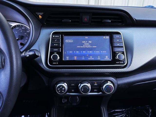 Used 2018 Nissan Kicks S image 20