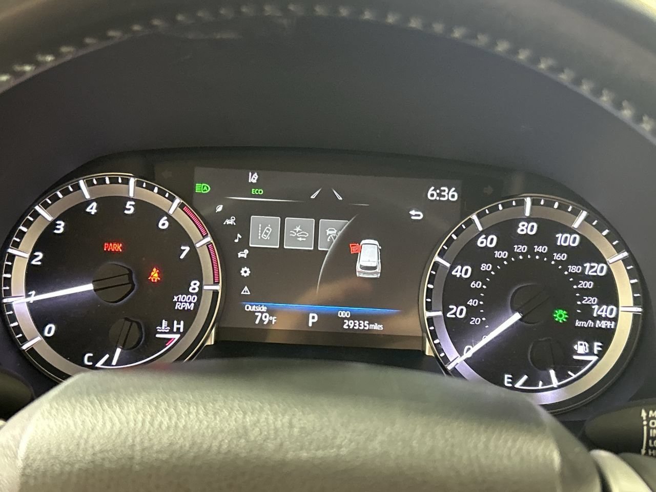Used 2025 Toyota Highlander XLE AWD/4WD image 16