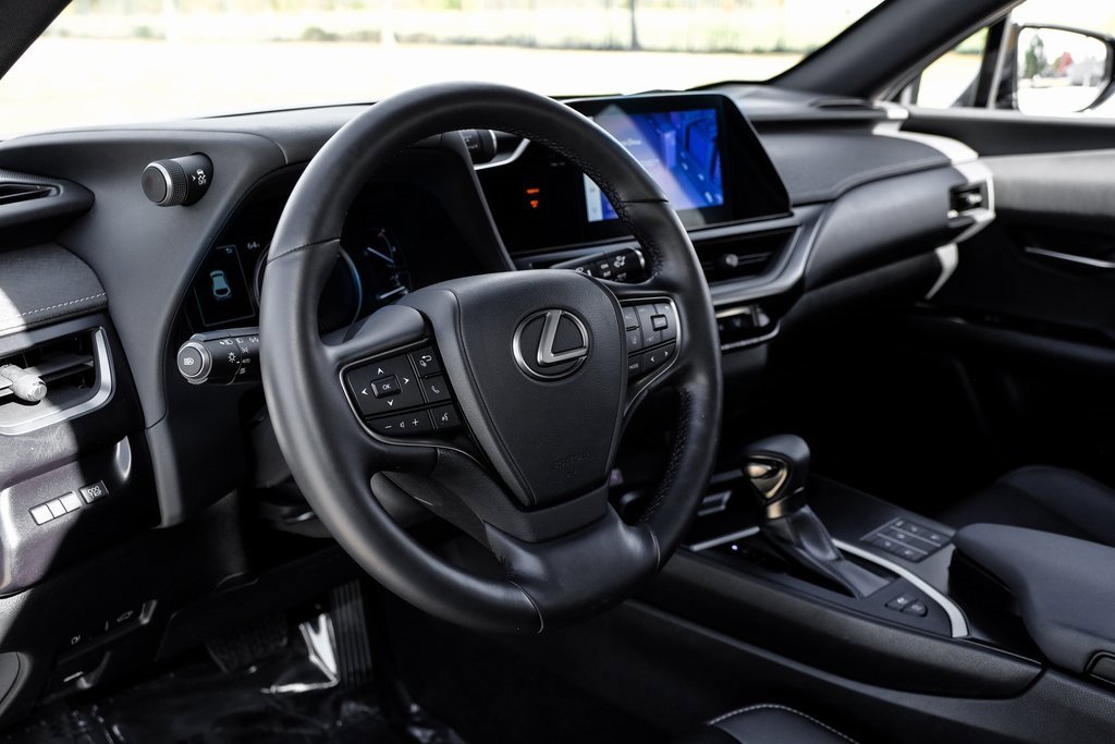 Used 2023 Lexus UX 250h FWD w/ Premium Package image 20
