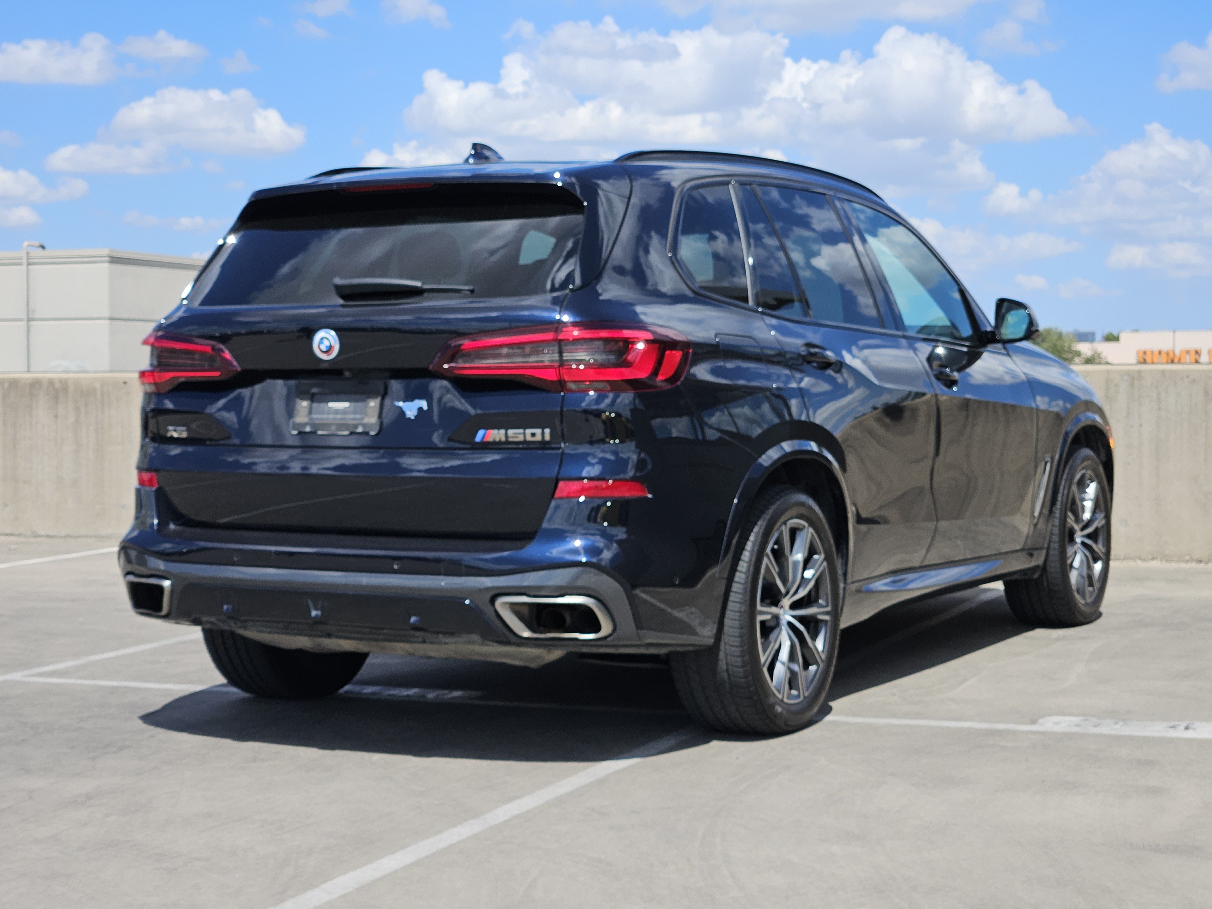 Used 2023 BMW X5 M50i w/ Executive Package AWD/4WD image 8