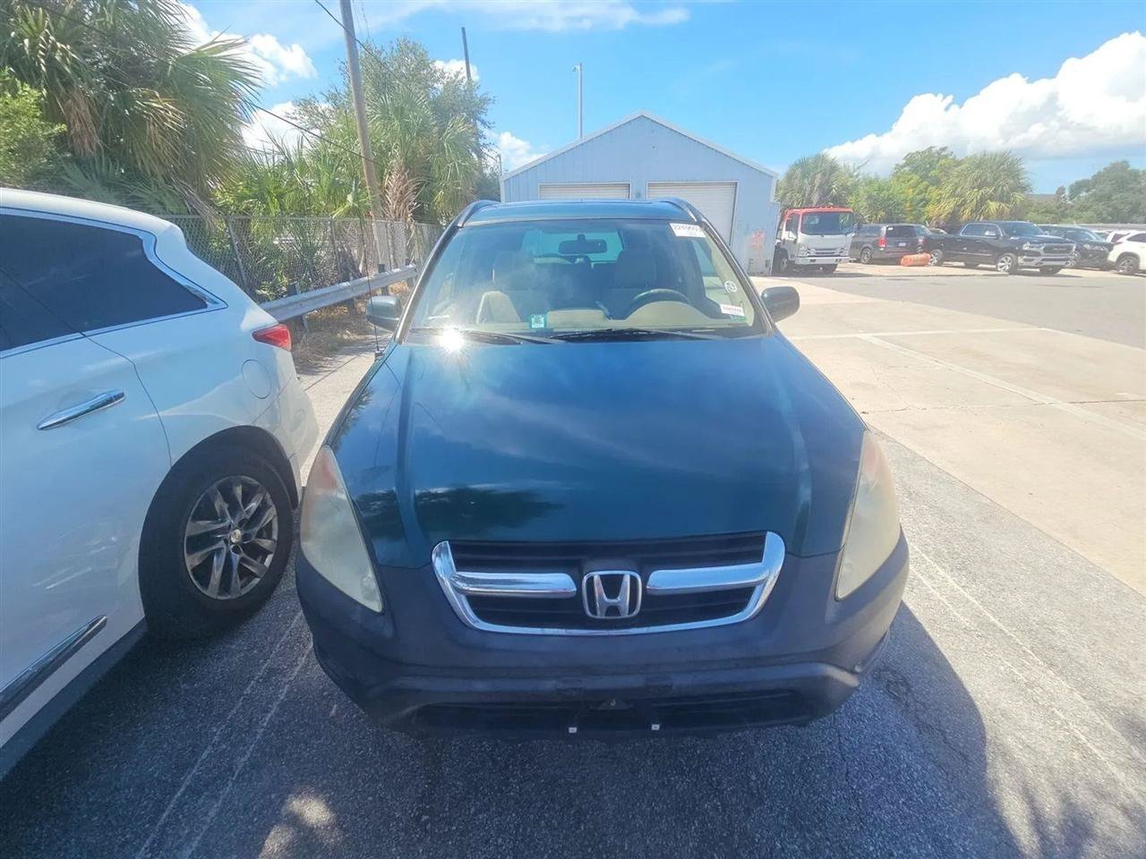 Used 2004 Honda CR-V EX image 2