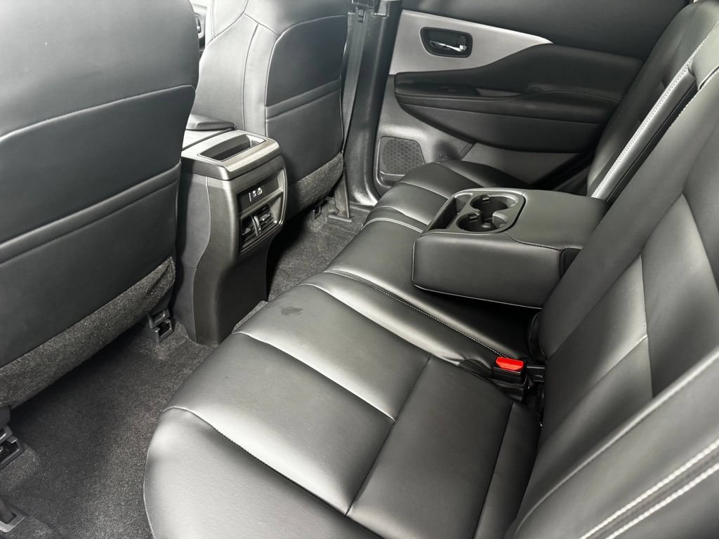 Used 2022 Nissan Murano SV AWD/4WD image 15