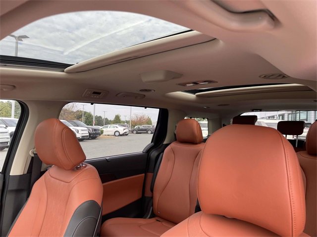 New 2026 Kia Carnival SX w/ SX Dark Edition Package image 28