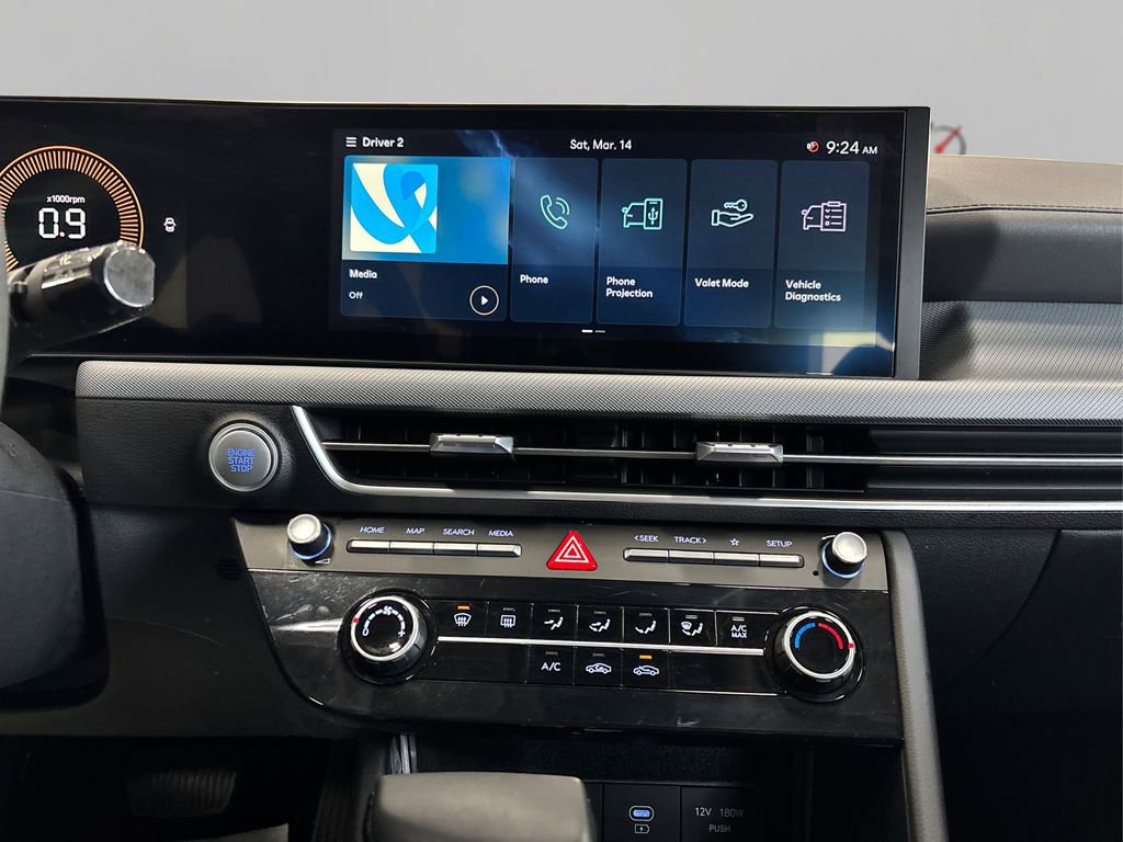 Certified 2025 Hyundai Sonata SE image 18