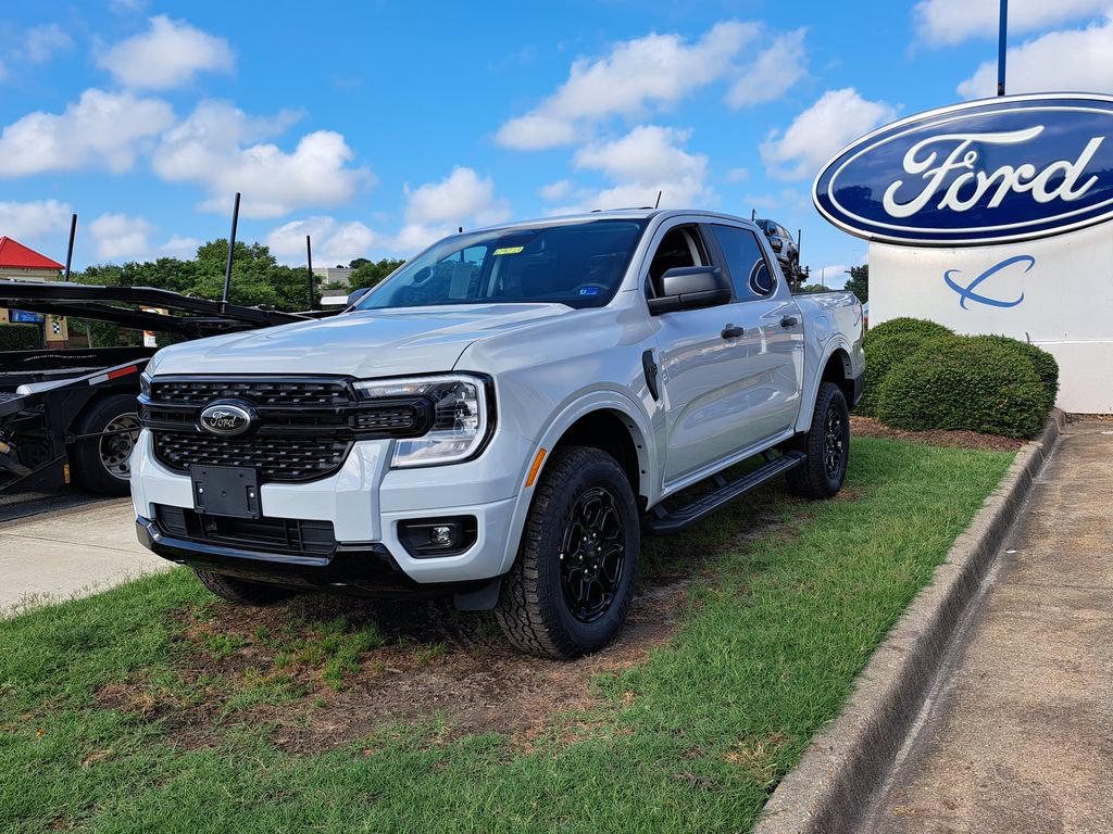 New 2026 Ford Ranger XLT w/ Equipment Group 301A High AWD/4WD image 3