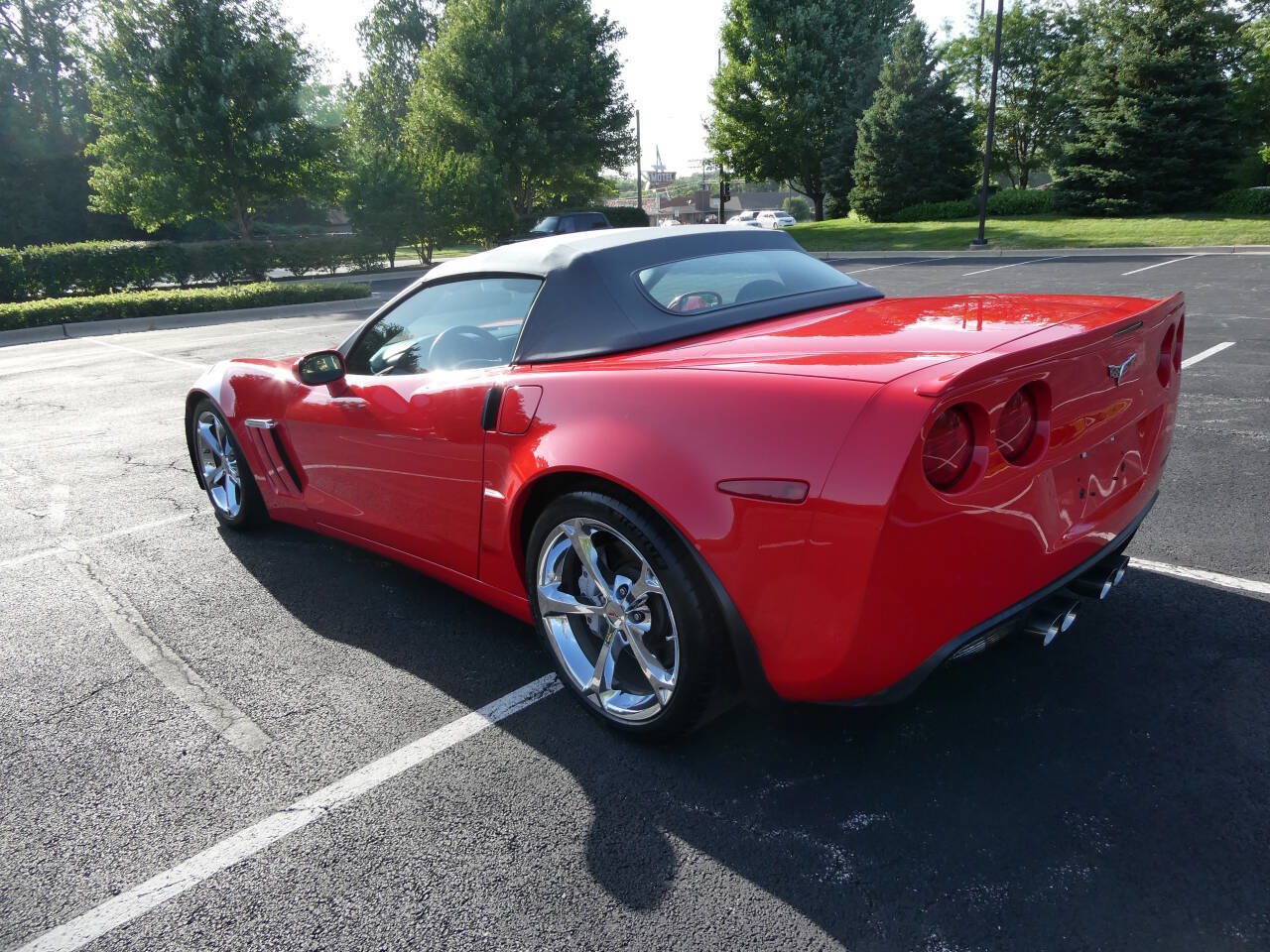Used 2010 Chevrolet Corvette Grand Sport w/ Preferred Equipment Group RWD image 7