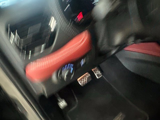 Used 2026 Dodge Durango SRT Hellcat w/ Premium Group AWD/4WD image 15