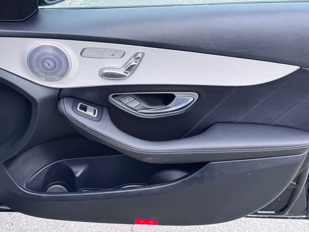 Used 2020 Mercedes-Benz C 300 Sedan image 15