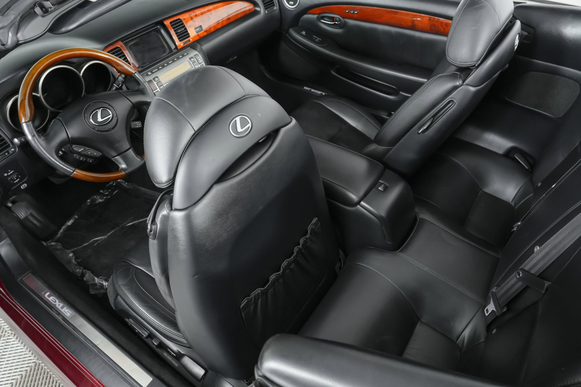 Used 2006 Lexus SC 430 Convertible image 23