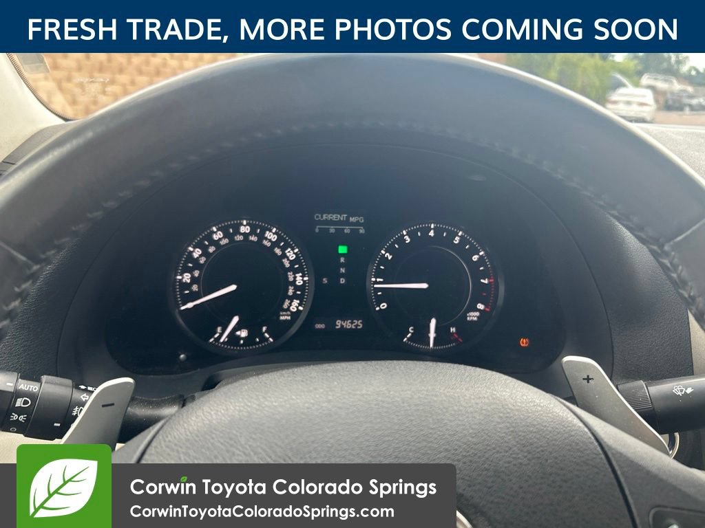 Used 2010 Lexus IS 350C w/ Luxury Pkg RWD image 10
