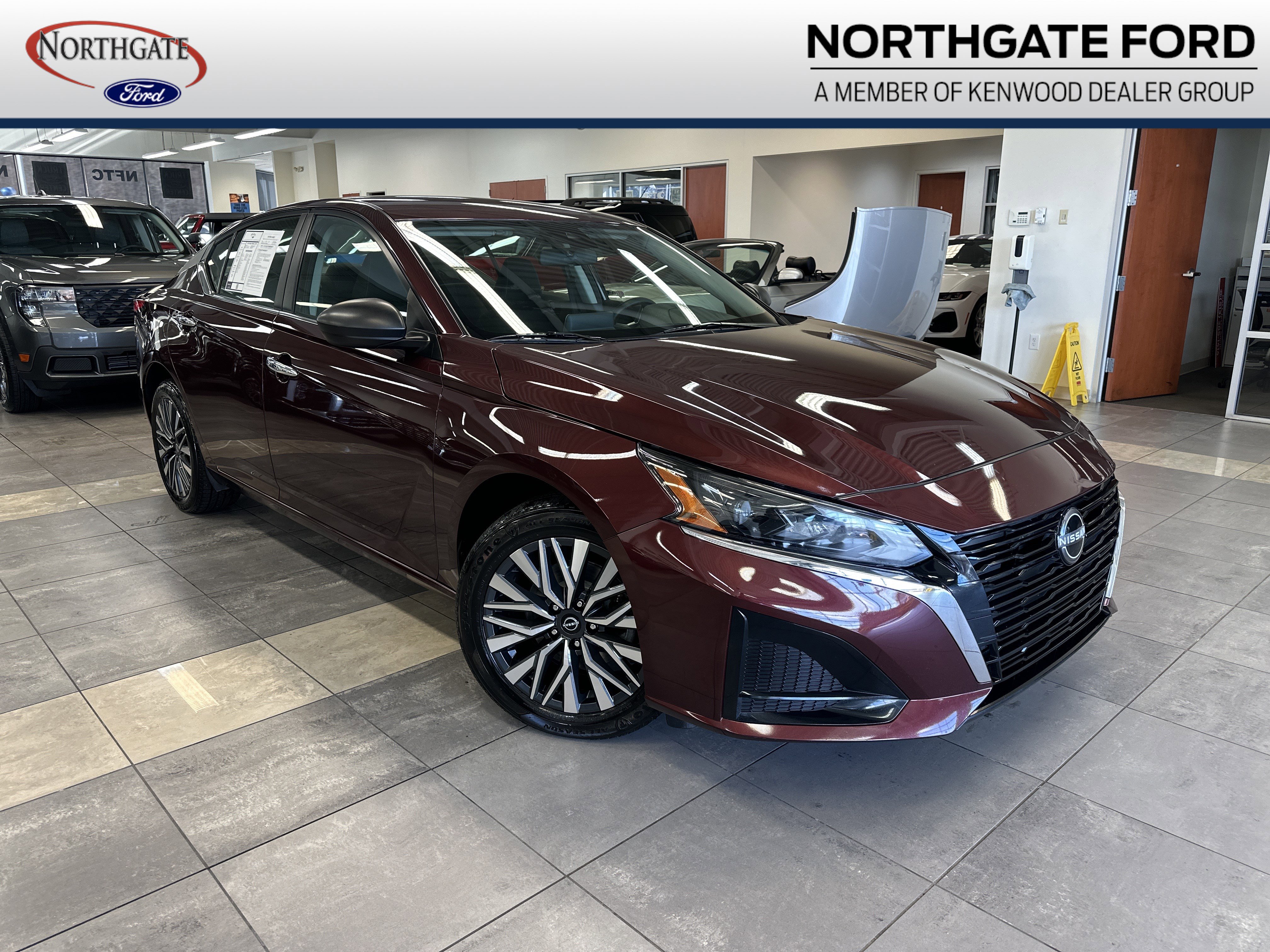 Used 2024 Nissan Altima 2.5 SV 360° Tour