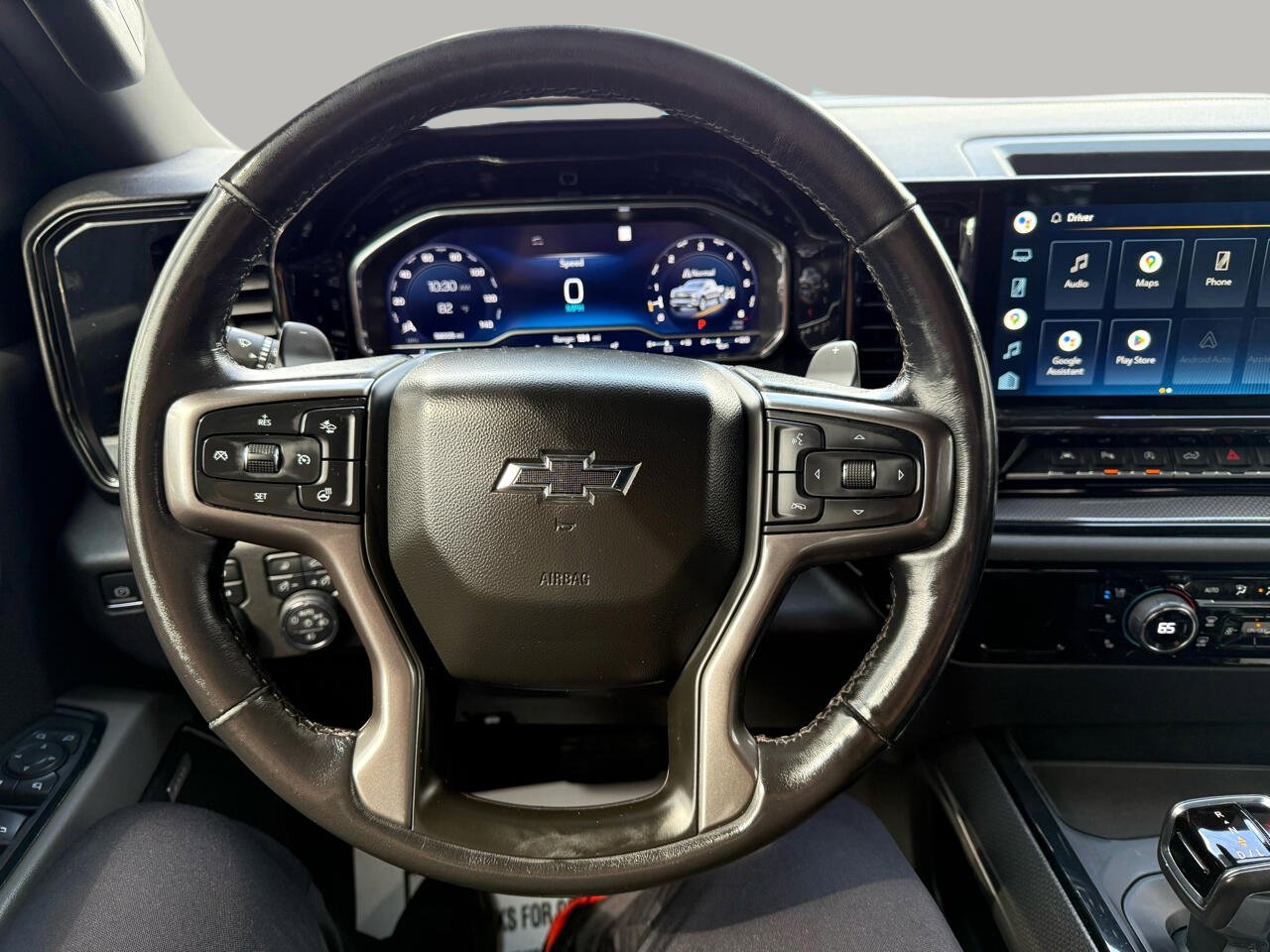 Used 2022 Chevrolet Silverado 1500 ZR2 w/ Technology Package image 13