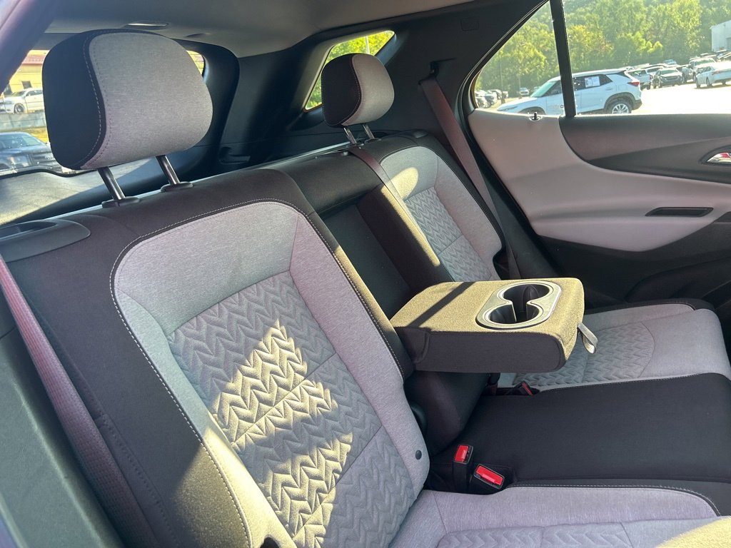Used 2022 Chevrolet Equinox LS image 43