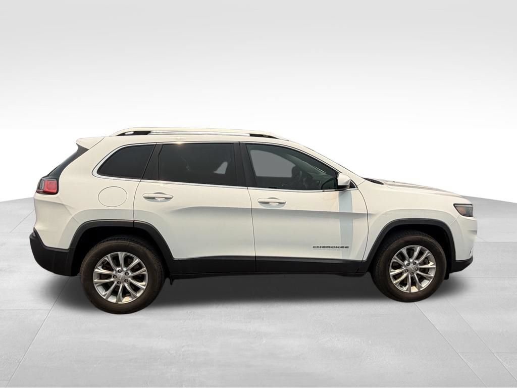 Used 2019 Jeep Cherokee Latitude w/ Popular Appearance Group AWD/4WD image 9