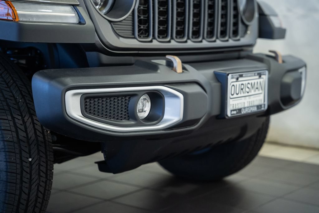 New 2026 Jeep Gladiator Sport AWD/4WD image 12