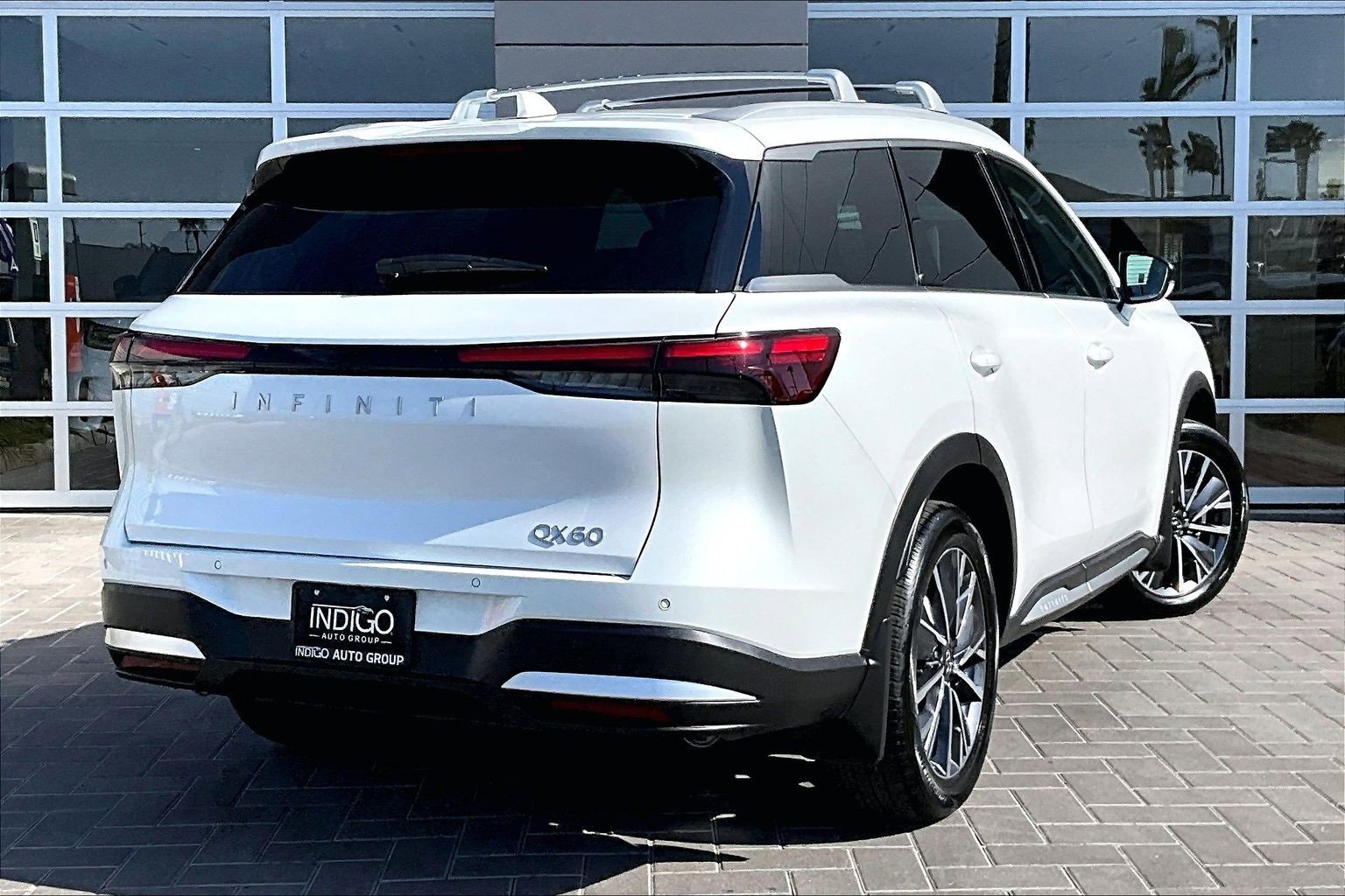 Used 2026 INFINITI QX60 Luxe w/ Cargo Package image 13