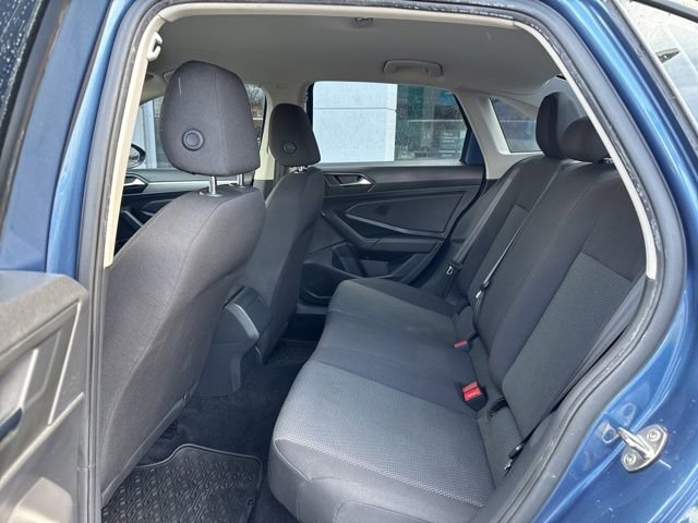 Certified 2021 Volkswagen Jetta R-Line FWD image 21