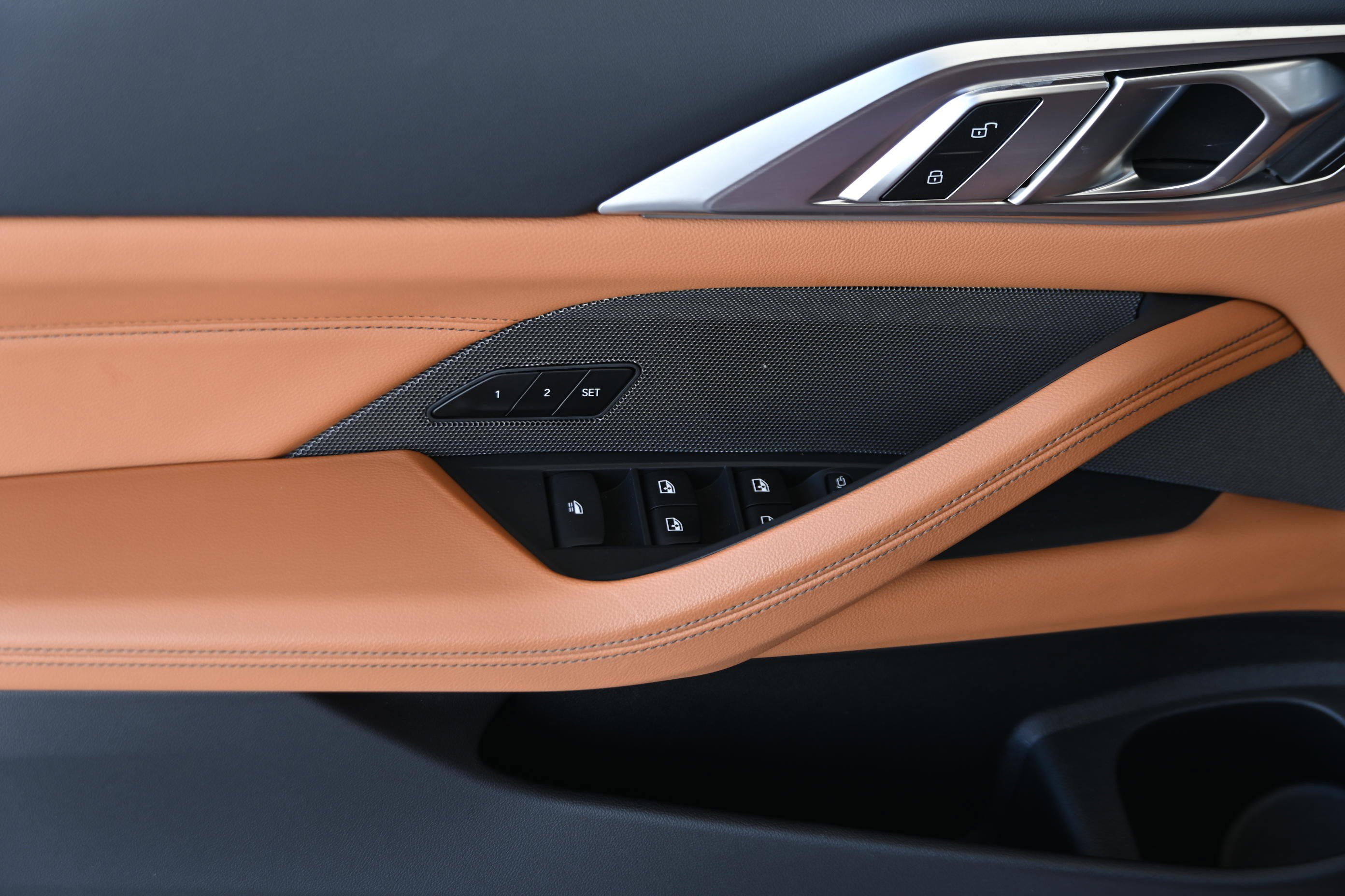 Certified 2026 BMW M440i Convertible RWD image 32