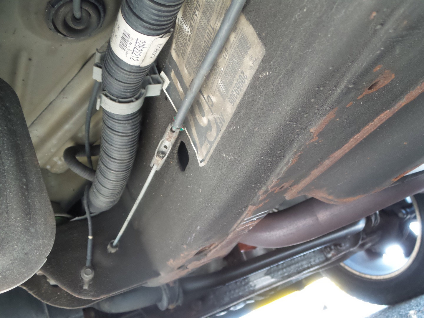 Used 2012 GMC Yukon SLT w/ SLT-2 Equipment Package image 13