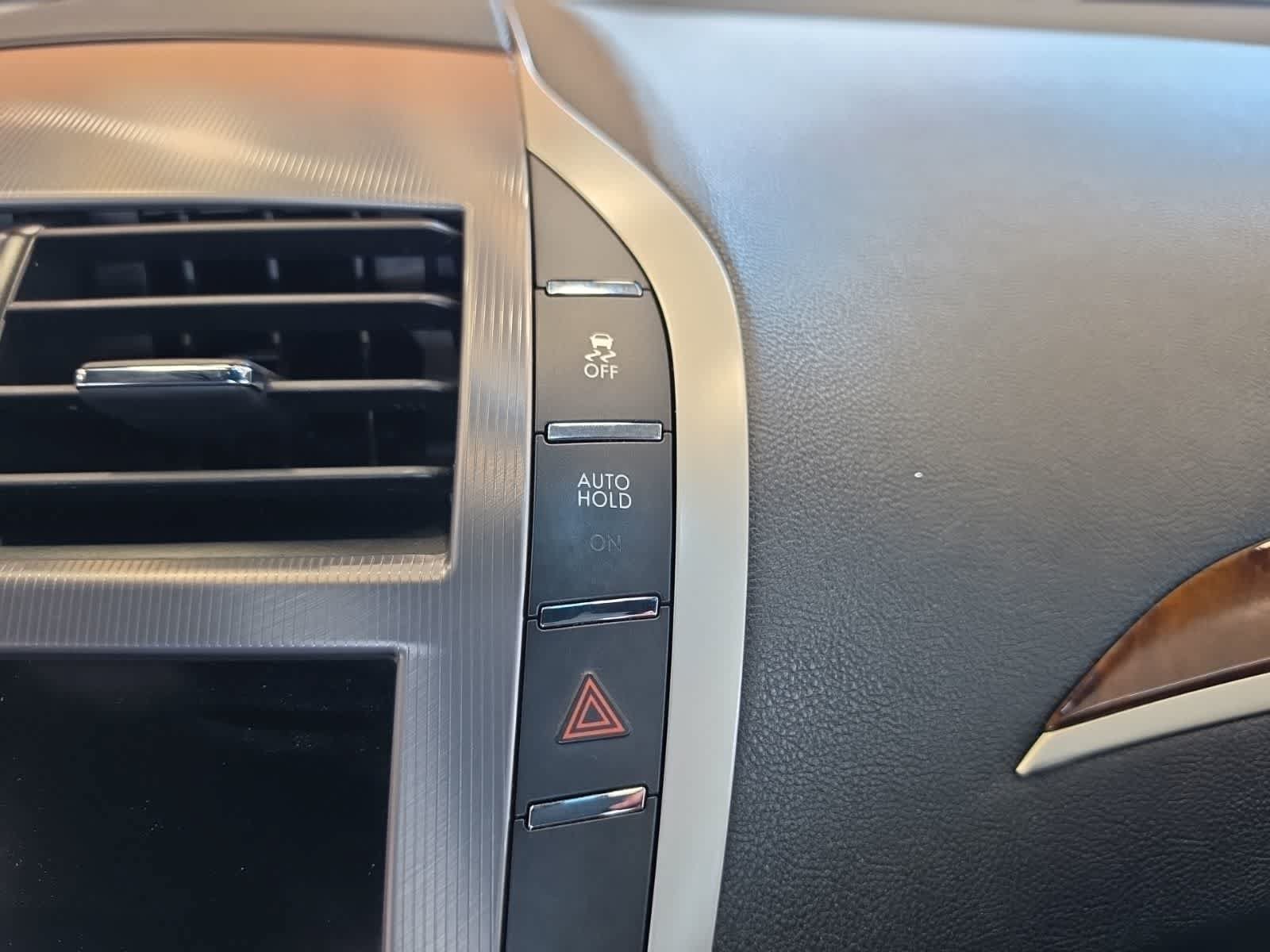 Used 2017 Lincoln MKZ Select AWD/4WD image 25