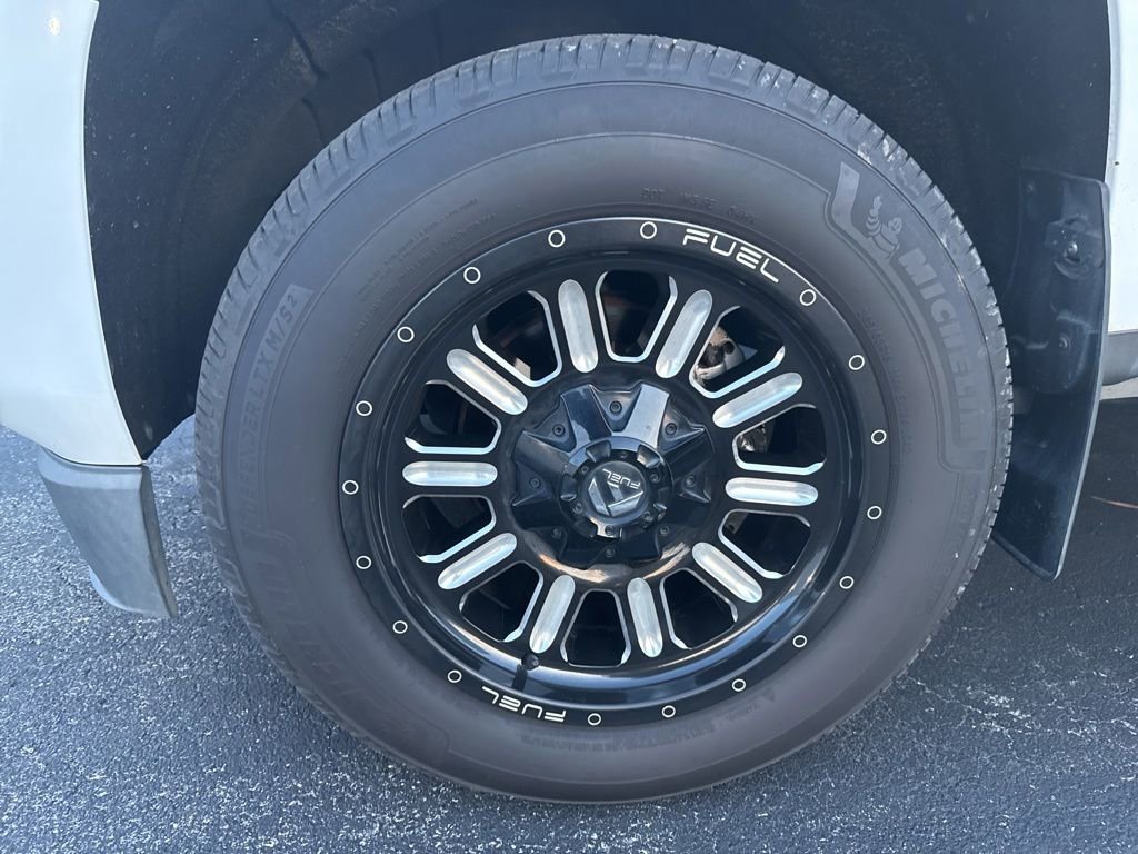 Used 2015 Chevrolet Colorado Z71 AWD/4WD image 8