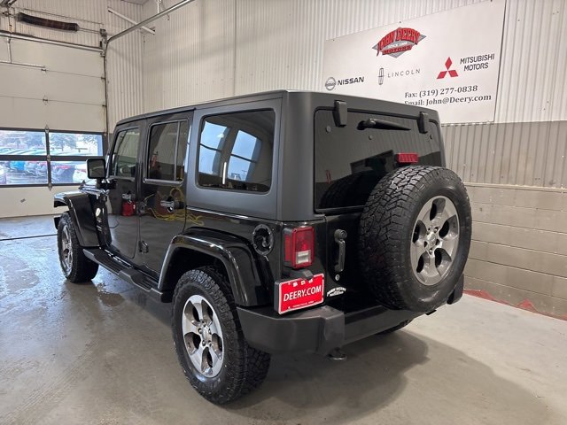 Used 2017 Jeep Wrangler Unlimited Sahara image 8