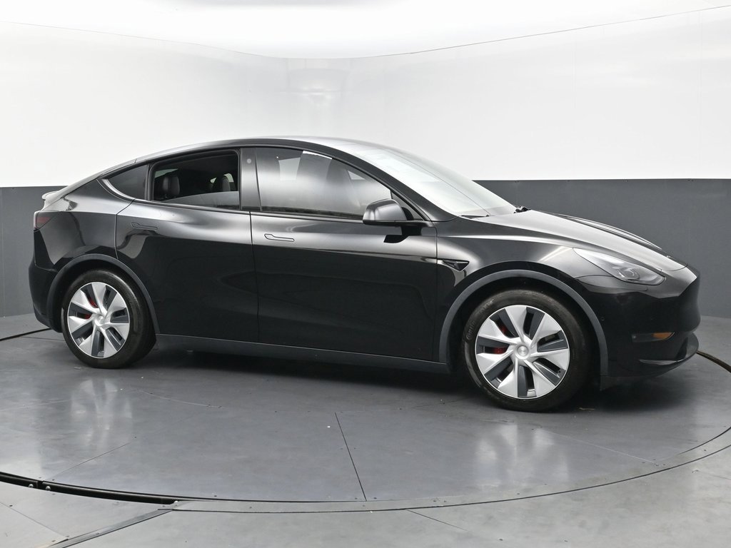 Used 2022 Tesla Model Y Performance image 5