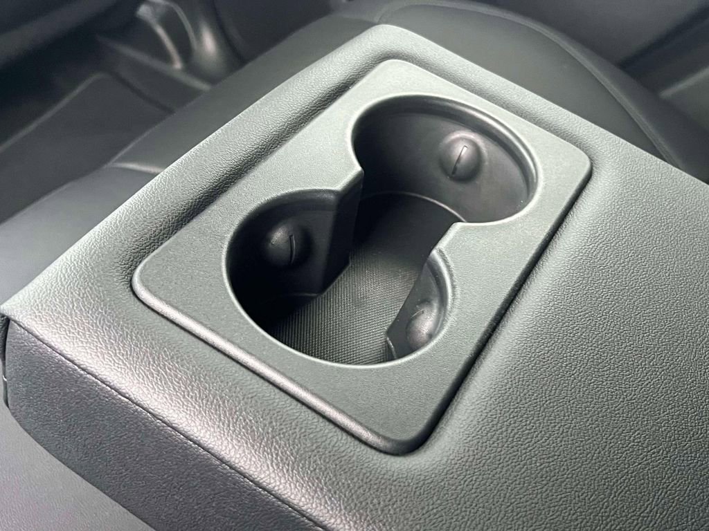 Used 2025 Chevrolet Equinox LT w/ Convenience Package II AWD/4WD image 16