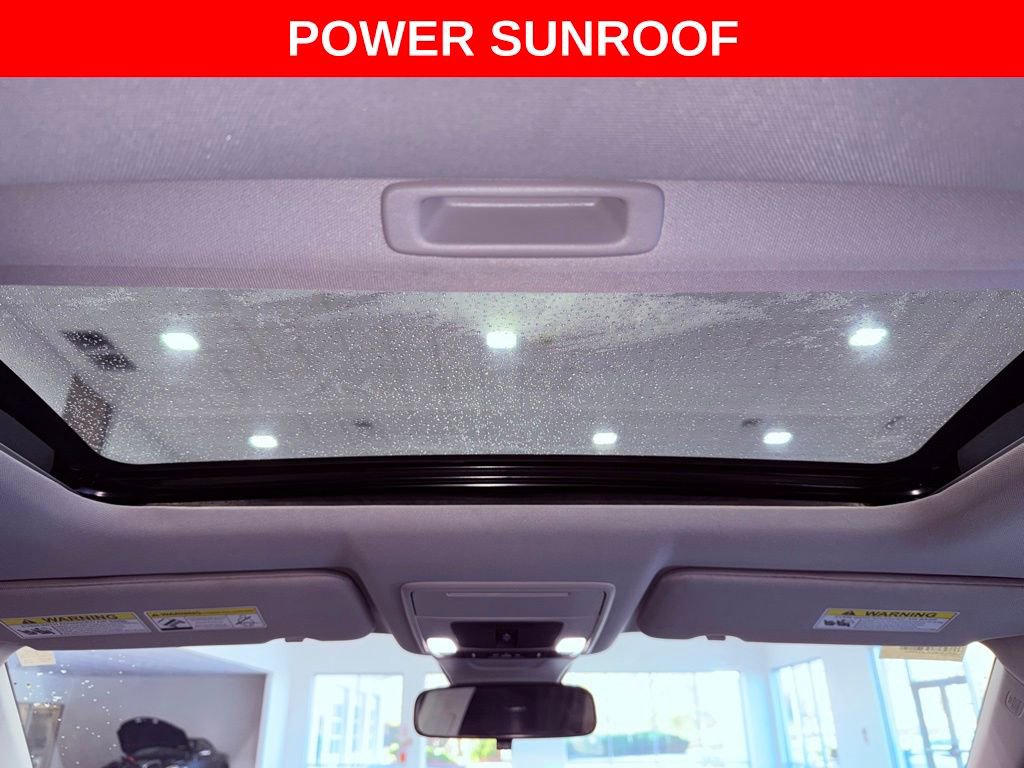 Used 2025 Honda CR-V EX image 6