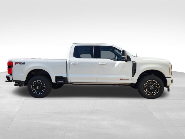 New 2026 Ford F350 Platinum w/ FX4 Off-Road Package AWD/4WD image 9