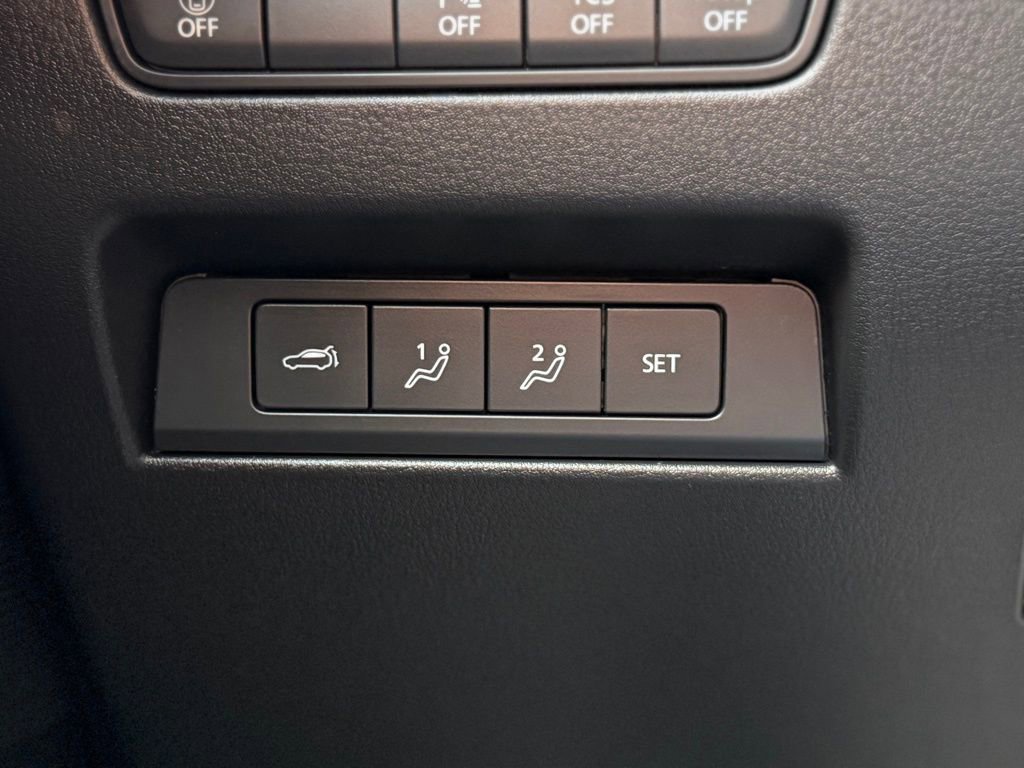 Used 2024 MAZDA CX-90 3.3 Turbo w/ Premium Package image 26