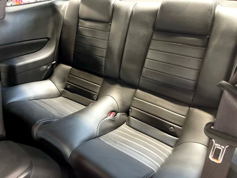 Used 2008 Ford Mustang GT Premium image 32