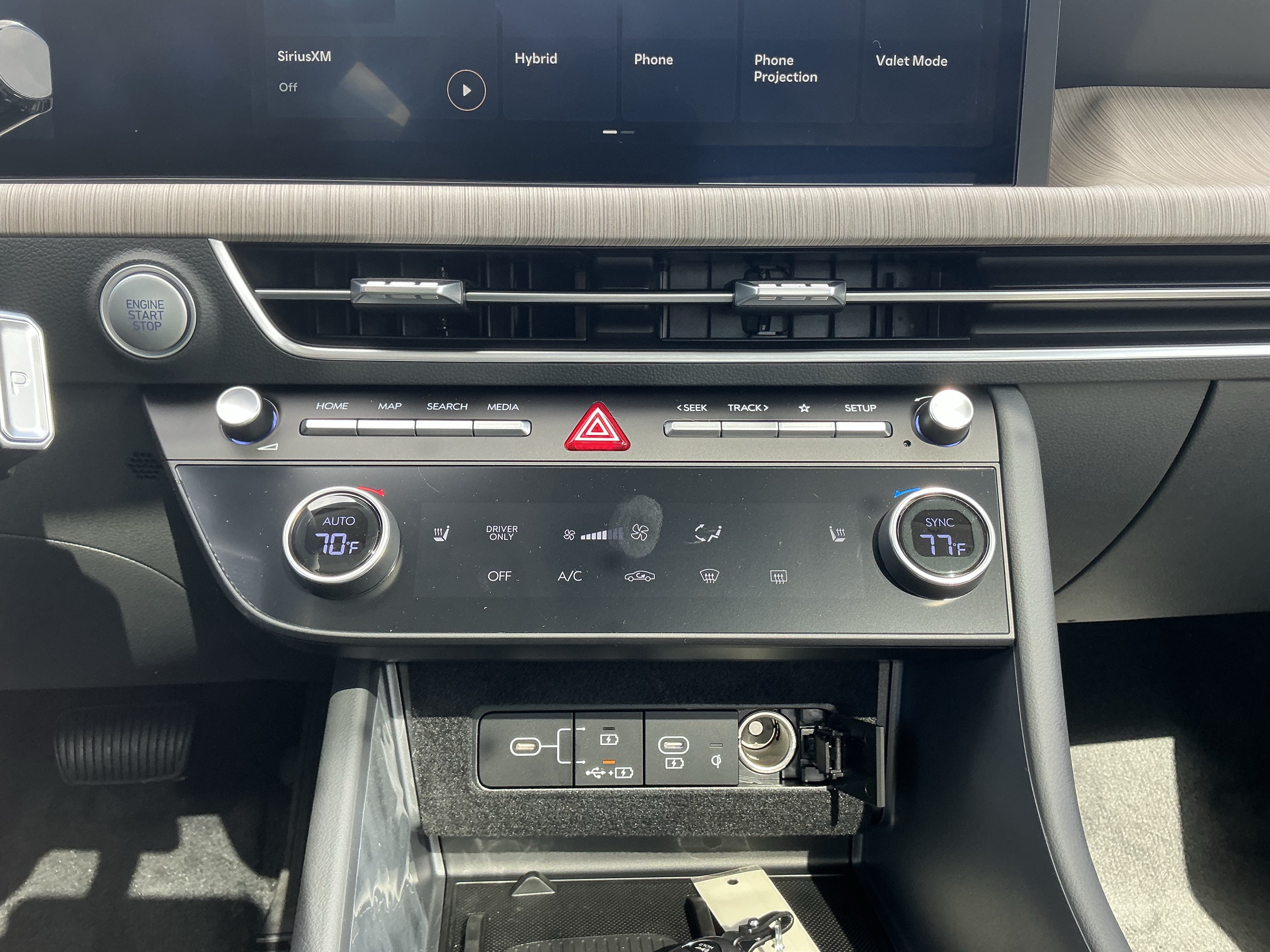 New 2026 Hyundai Sonata SEL FWD image 24