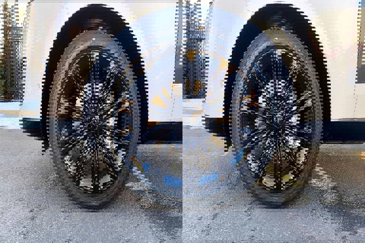 New 2026 Land Rover Range Rover SE image 11