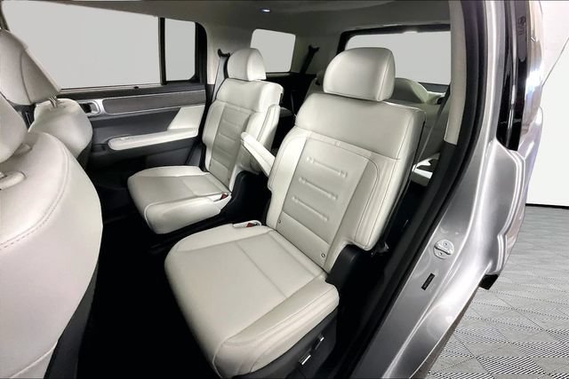 Used 2025 Hyundai Santa Fe Calligraphy AWD/4WD image 20