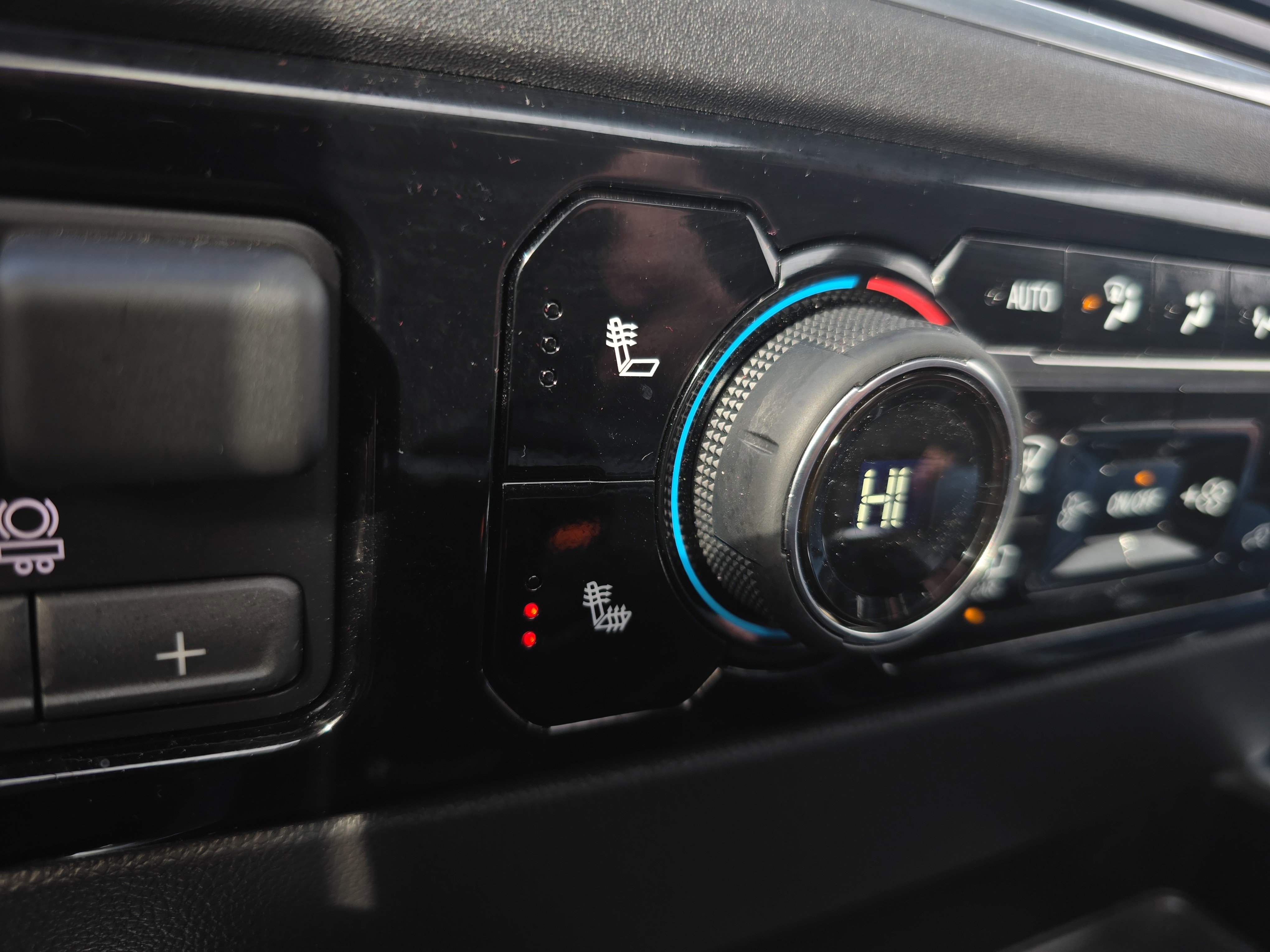 Used 2026 Chevrolet Silverado 1500 LT Trail Boss w/ Convenience Package II image 31