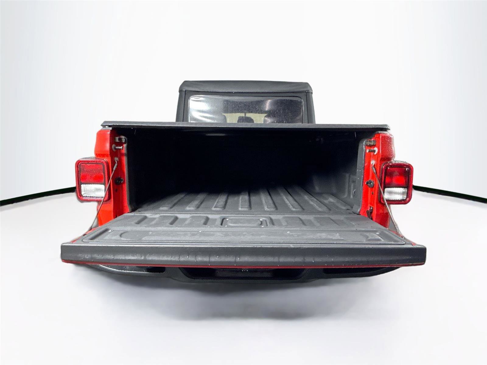 Used 2020 Jeep Gladiator Sport w/ Quick Order Package 24S image 36