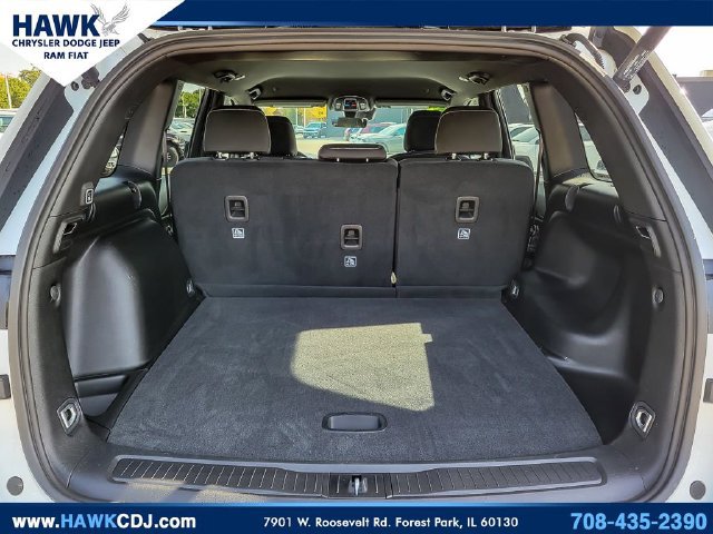 Certified 2025 Jeep Grand Cherokee Laredo w/ Luxury Tech Group I AWD/4WD image 26