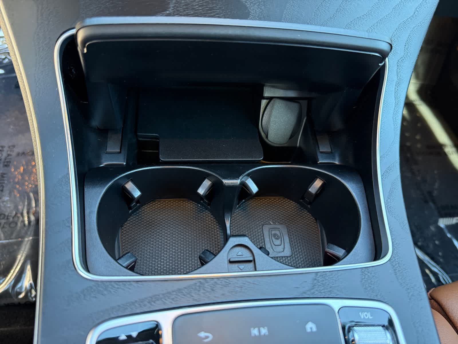 Certified 2022 Mercedes-Benz GLC 43 AMG 4MATIC image 22