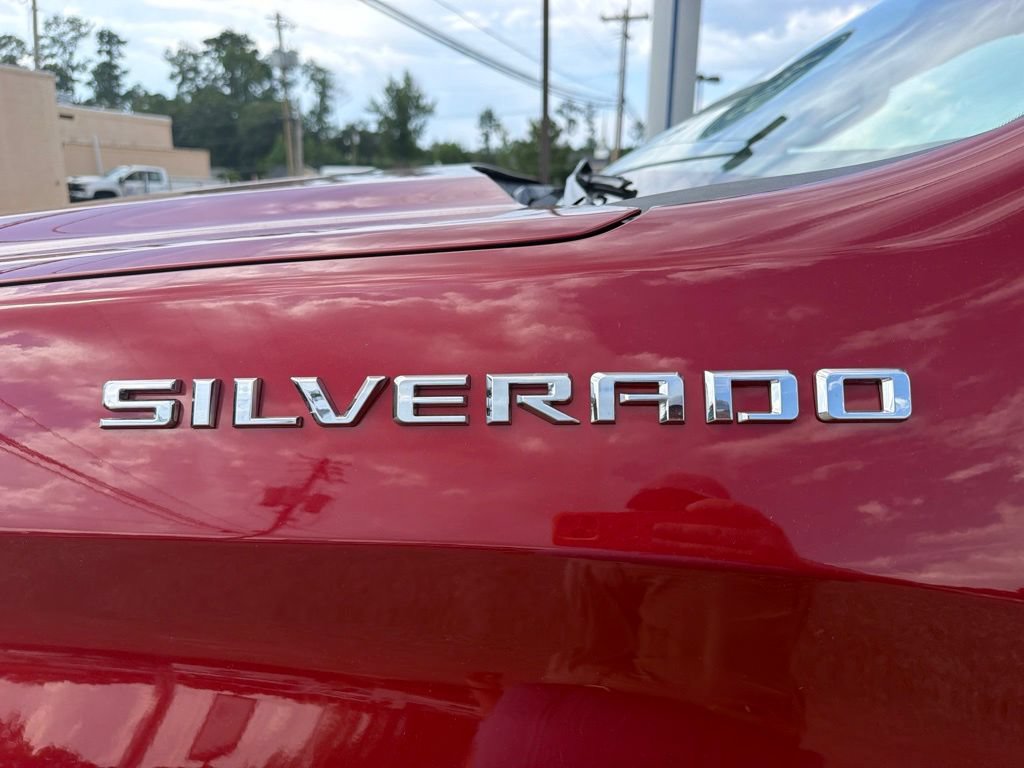 Used 2020 Chevrolet Silverado 1500 RST w/ Texas Edition RWD image 9