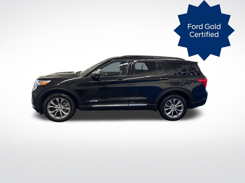 Certified 2022 Ford Explorer XLT w/ Equipment Group 202A AWD/4WD image 2