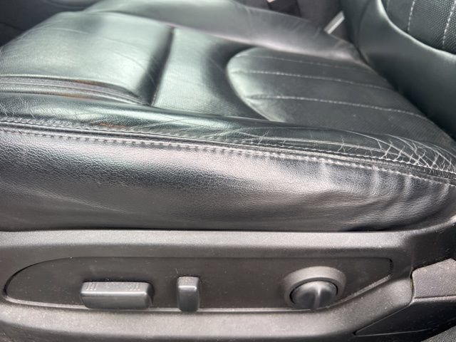 Used 2017 Chevrolet Traverse Premier w/ LPO, 'HIT The Road' Package FWD image 23