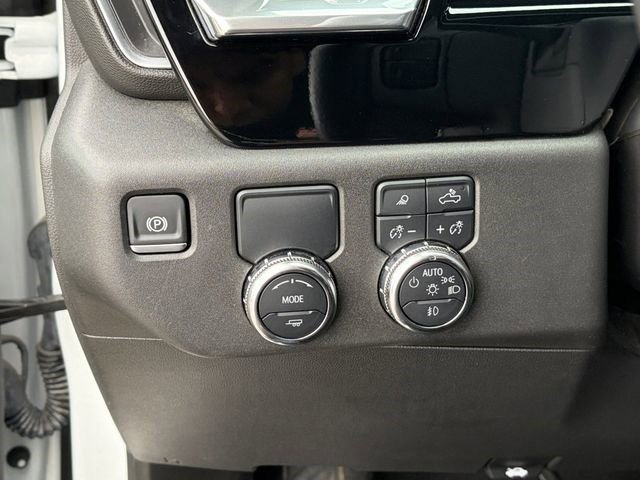 Certified 2025 GMC Sierra 1500 SLT RWD image 6