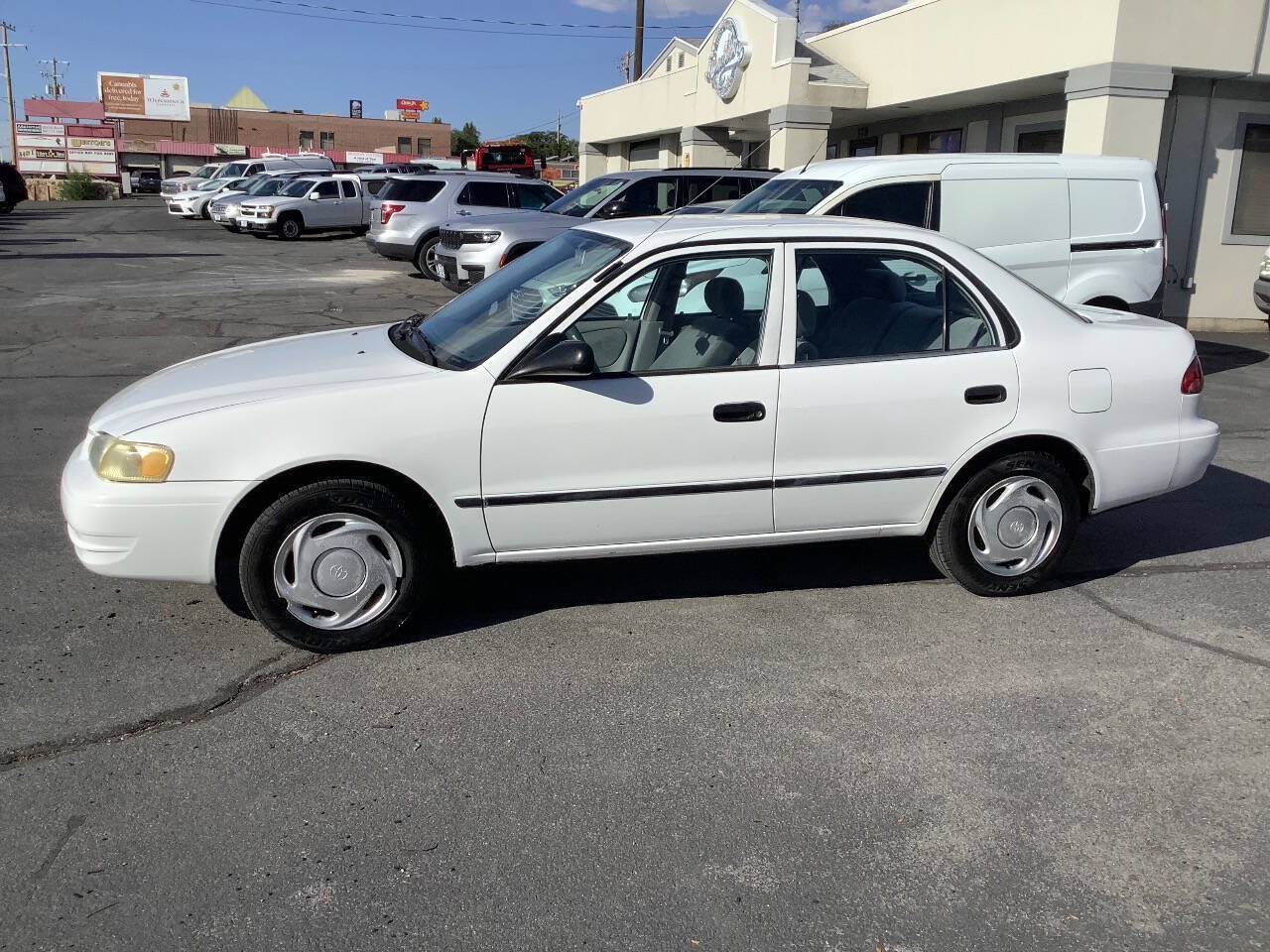 Used 2000 Toyota Corolla VE FWD image 16