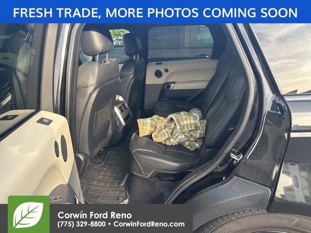 Used 2017 Land Rover Range Rover Sport HSE AWD/4WD image 10