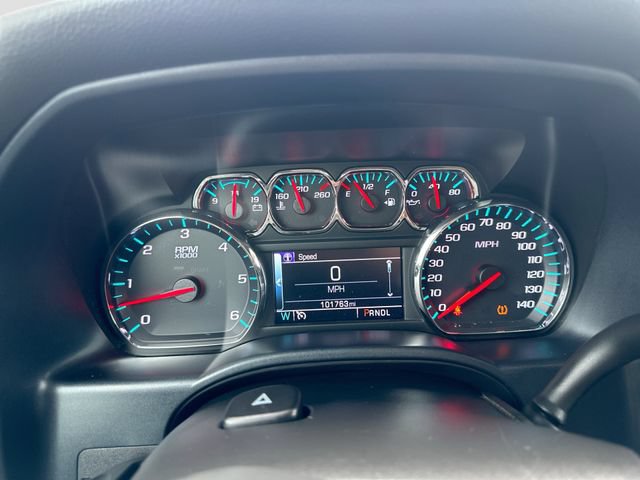 Used 2018 Chevrolet Silverado 1500 LT w/ Texas Edition RWD image 18