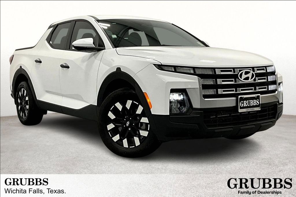 Used 2025 Hyundai Santa Cruz SE image 1