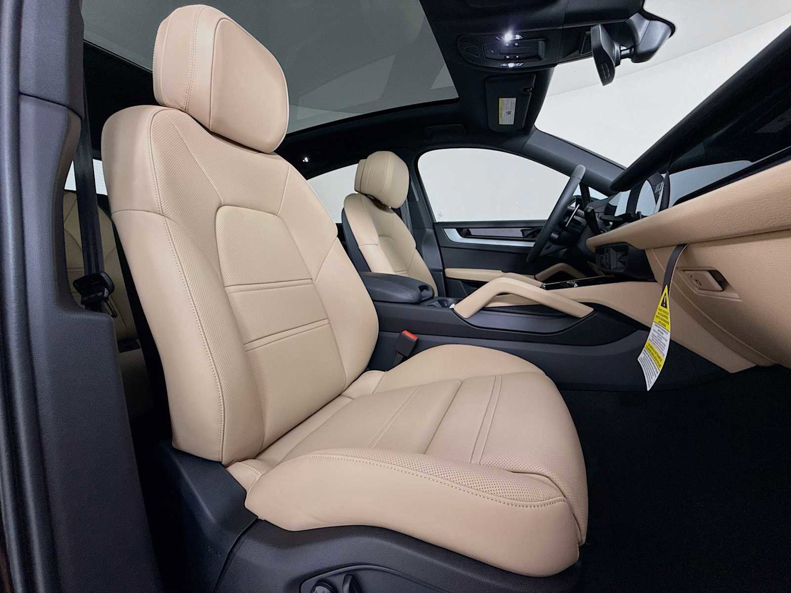 New 2026 Porsche Cayenne image 30