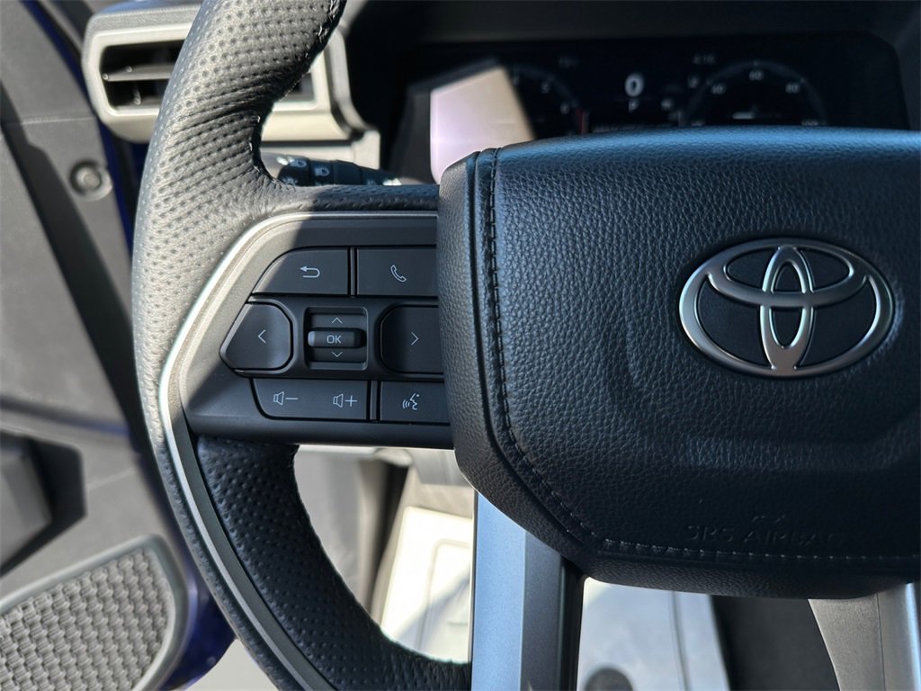 Used 2024 Toyota Tacoma TRD Sport image 21