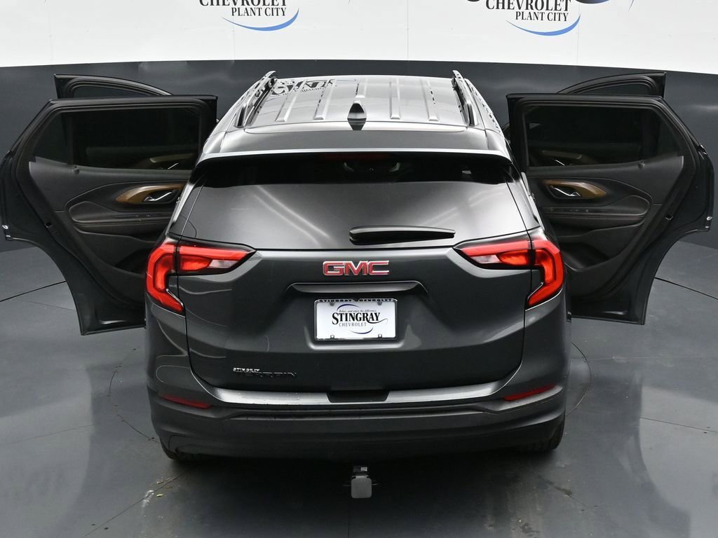 Used 2020 GMC Terrain SLE w/ Driver Convenience Package FWD image 26